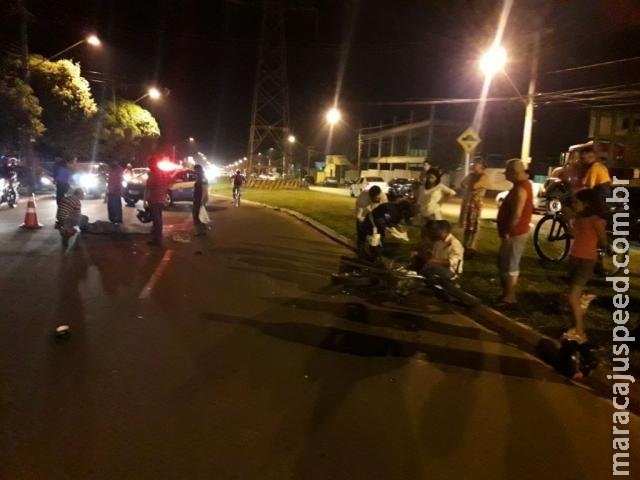 Piloto avança a preferencial e causa colisão entre motos na Guaicurus Piloto avança a preferencial e causa colisão entre motos na Guaicurus