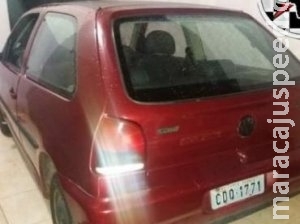Bando rouba carros, faz refém e acaba preso após perseguição policial Bando rouba carros, faz refém e acaba preso após perseguição policial