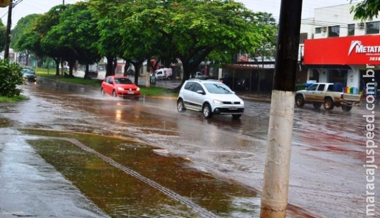  Chuvas fortes e ventos de 51 km/h em MS deixam Defesa Civil alerta para enchentes