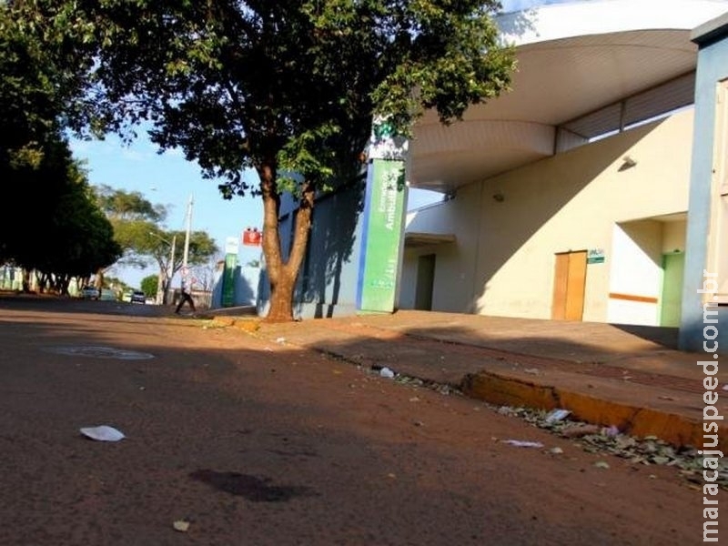 Homem morre depois de ser encontrado baleado em frente à UPA na Capital