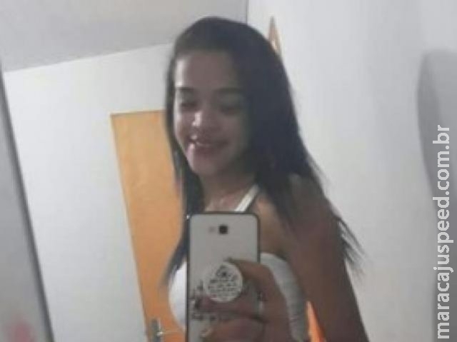Jovem de 19 anos é decapitada com os braços amarrados para trás em canavial Jovem de 19 anos é decapitada com os braços amarrados para trás em canavial