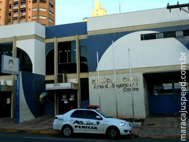 Jovens usam Veloster para assaltar comércio e são presos com armas Jovens usam Veloster para assaltar comércio e são presos com armas