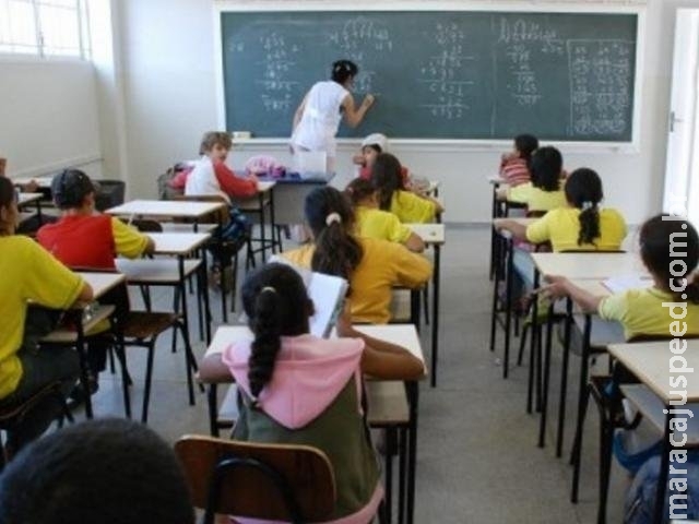 Mais uma cidade suspende aulas em escolas municipais a partir desta 4ª Mais uma cidade suspende aulas em escolas municipais a partir desta 4ª