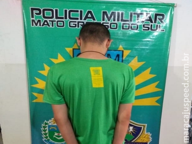Maracaju: Adolescente é detido pela PM, após furtar bolachinhas e chocolate bis de mercado Maracaju: Adolescente é detido pela PM, após furtar bolachinhas e chocolate bis de mercado