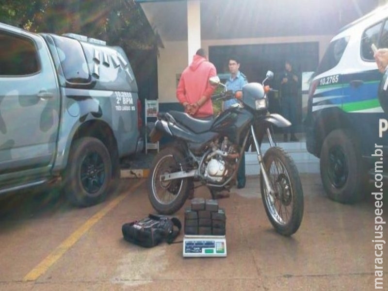 Motociclista é preso com tabletes de cocaína avaliados em R$ 143 mil