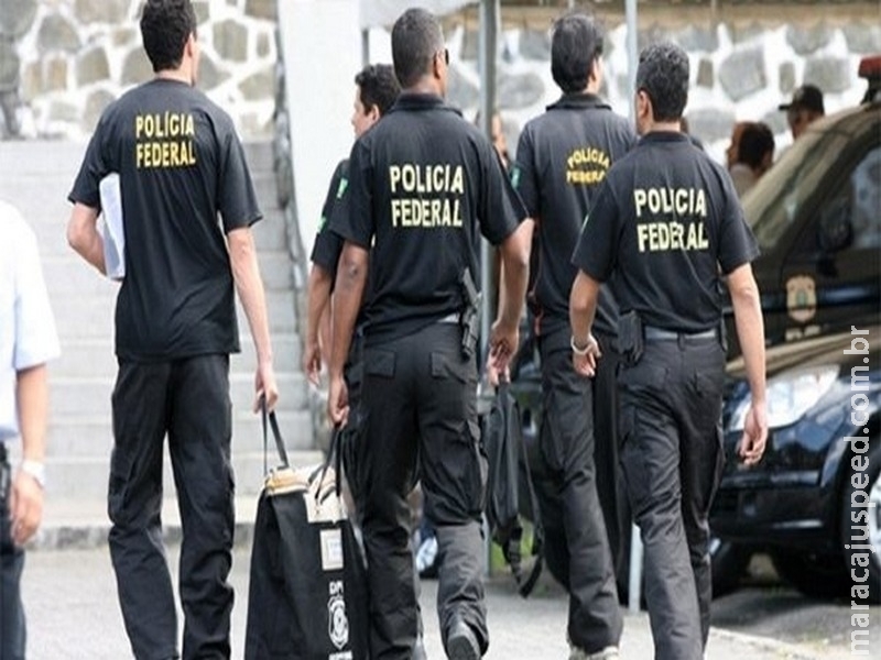 Polícia Federal abre concurso público com 500 vagas e salários até R$ 22 mil Polícia Federal abre concurso público com 500 vagas e salários até R$ 22 mil