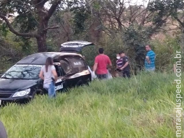 Polícia investiga se jovem foi morta a pedradas e suspeita de estupro