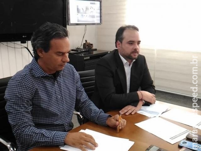 Prefeito diz que tarifa só muda em novembro e projeção é de R$ 3,80 Prefeito diz que tarifa só muda em novembro e projeção é de R$ 3,80