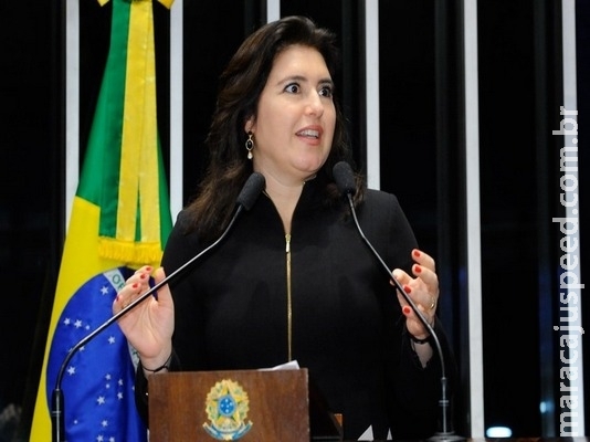 André Puccinelli desiste de candidatura e lança Simone Tebet