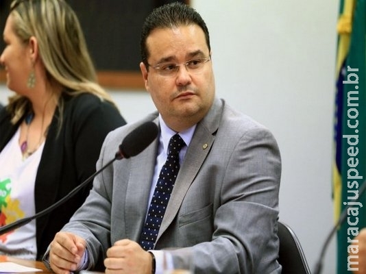 Câmara aprova projeto que autoriza envio de petições judiciais por e-mail Câmara aprova projeto que autoriza envio de petições judiciais por e-mail