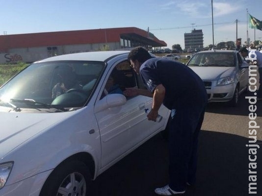 Com 23% a mais de mortes nas ruas, ação tenta sensibilizar motoristas Com 23% a mais de mortes nas ruas, ação tenta sensibilizar motoristas
