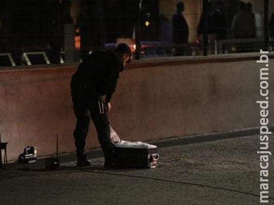 Esquadrão da PM é acionado após mala ser deixada em frente ao Planalto