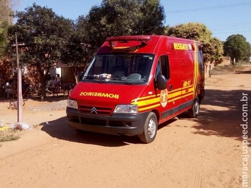Homem é esfaqueado ao tentar recuperar carteira roubada por mulher