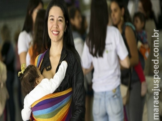 Incentivo à amamentação é foco de campanha mundial