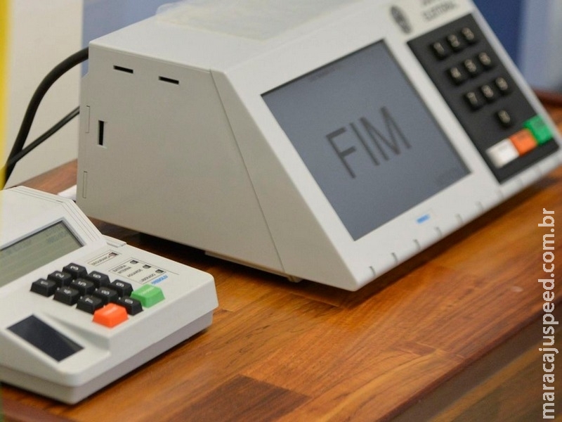 Mais de 500 mil eleitores se cadastram para votar no exterior Mais de 500 mil eleitores se cadastram para votar no exterior