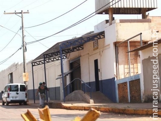 Puccinelli, filho e advogado chegam a 100 horas presos e ainda esperam HC