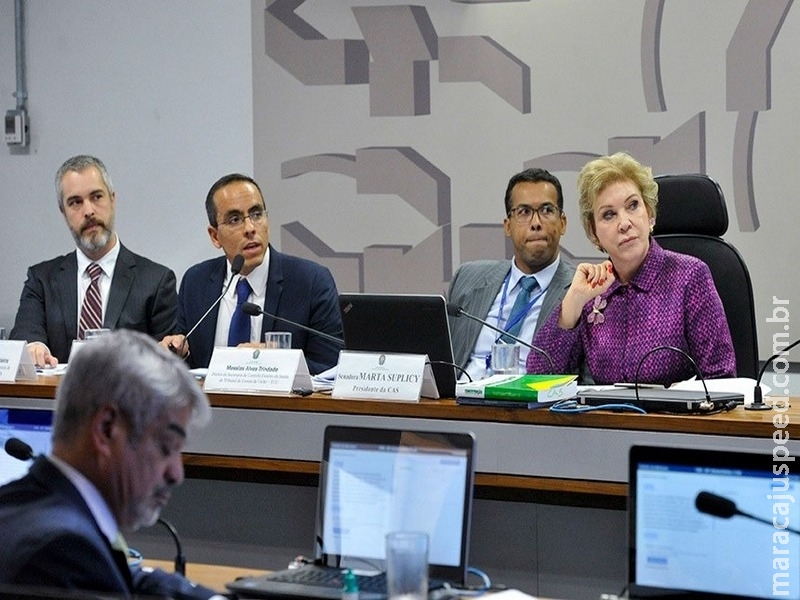 Abrir a caixa preta dos planos de saúde continua sendo prioridade da CAS, anuncia Marta Abrir a caixa preta dos planos de saúde continua sendo prioridade da CAS, anuncia Marta