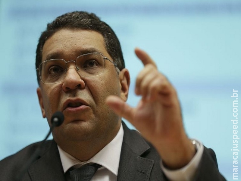 Aumento de benefícios a produtor rural pode ser vetado, diz secretário Aumento de benefícios a produtor rural pode ser vetado, diz secretário