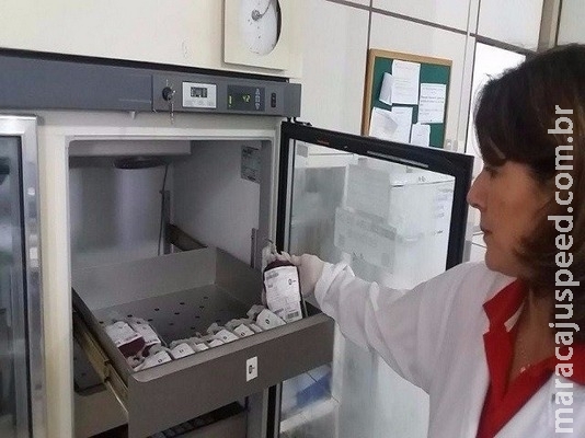 Banco de Sangue precisa com urgência de O- e A+. Hemocentro abre neste sábado