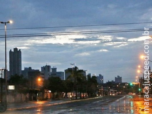 Chove em algumas regiões do Estado e previsão é de tempo instável