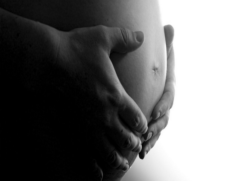 Conheça os direitos das mulheres gestantes no Brasil