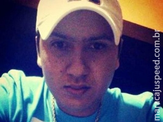 Executado na rua, comerciante é mais uma vítima da guerra na fronteira
