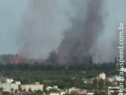 Gasômetro de empresa explode em Ipatinga-MG Gasômetro de empresa explode em Ipatinga-MG