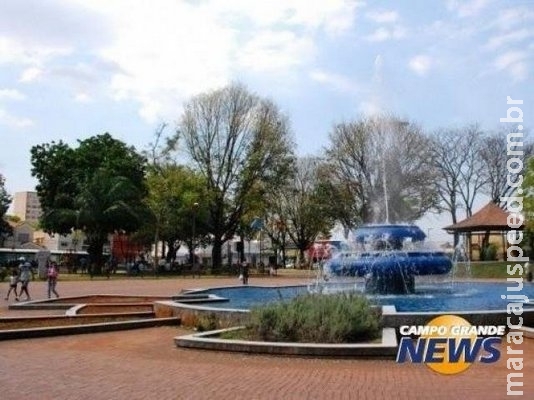 Homem de 54 anos é encontrado morto no banheiro da Praça Ary Coelho Homem de 54 anos é encontrado morto no banheiro da Praça Ary Coelho