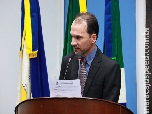 Junior Rodrigues sugere ao IMAM campanha sobre ecopontos Junior Rodrigues sugere ao IMAM campanha sobre ecopontos