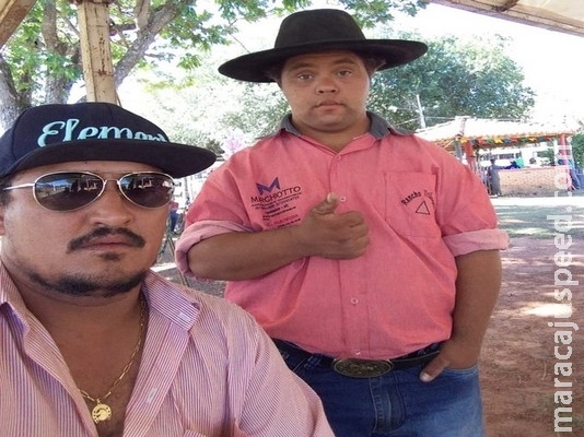 Laçador com síndrome de down faz sucesso nas competições de laço comprido em MS Laçador com síndrome de down faz sucesso nas competições de laço comprido em MS