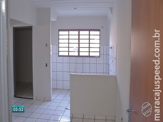 Ladrões levam até pias e panelas de apartamento e, sem nada, família de MS se vê obrigada a mudar Ladrões levam até pias e panelas de apartamento e, sem nada, família de MS se vê obrigada a mudar