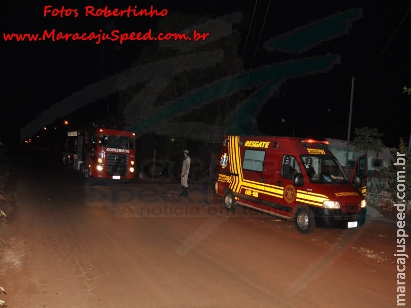 Maracaju: Corpo de Bombeiros atende ocorrência de incêndio em residência, onde irmã ateou fogo em roupas de sua irmã por desavenças e ciúmes Maracaju: Corpo de Bombeiros atende ocorrência de incêndio em residência, onde irmã ateou fogo em roupas de sua irmã por desavenças e ciúmes