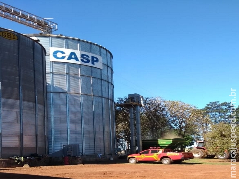 Maracaju: Homem morre soterrado por mais de 16 mil sacas de soja em silo de fazenda Maracaju: Homem morre soterrado por mais de 16 mil sacas de soja em silo de fazenda