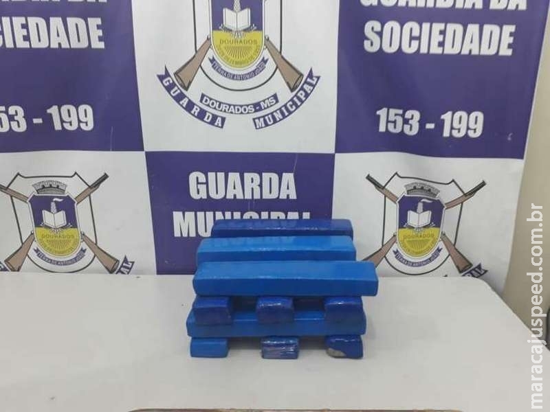 Mato-grossense é flagrada com maconha na rodoviária