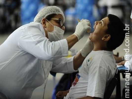 Pesquisa indica que 16 milhões de brasileiros vivem sem nenhum dente