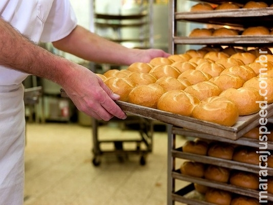 Preço do pão francês terá reajuste acima de10% em MS; frete e dólar detonam alta Preço do pão francês terá reajuste acima de10% em MS; frete e dólar detonam alta