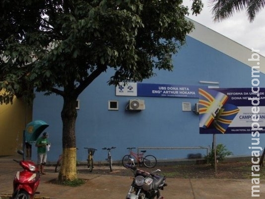 Professora é internada após engolir material usado em tratamento dentário Professora é internada após engolir material usado em tratamento dentário
