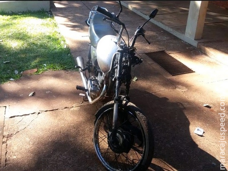 Radiopatrulha recupera moto tomada em assalto no semáforo