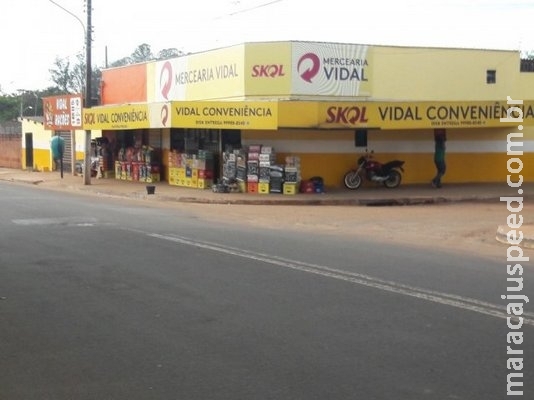 Rua onde aconteceu arrastão tem assaltos frequentes em comércios