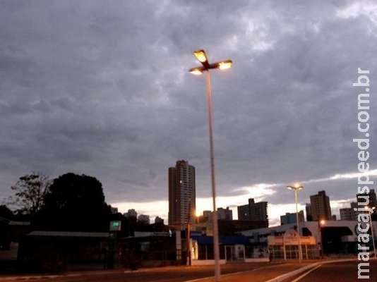 Temperaturas continuam amenas e tempo fica seco sem previsão de chuva