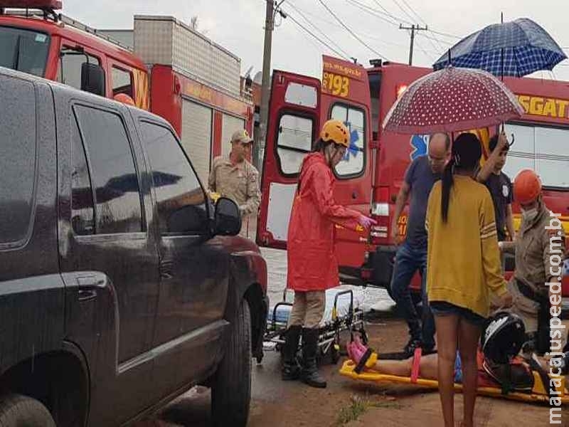 Acidente com motocicleta e viatura descaracterizada da Policia Civil deixa dois feridos