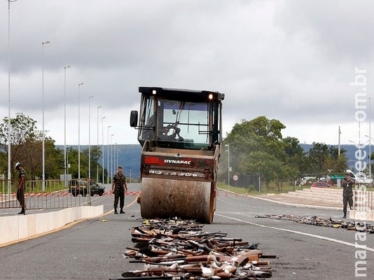 CNJ e Exército estendem por um ano parceria para destruição de armas