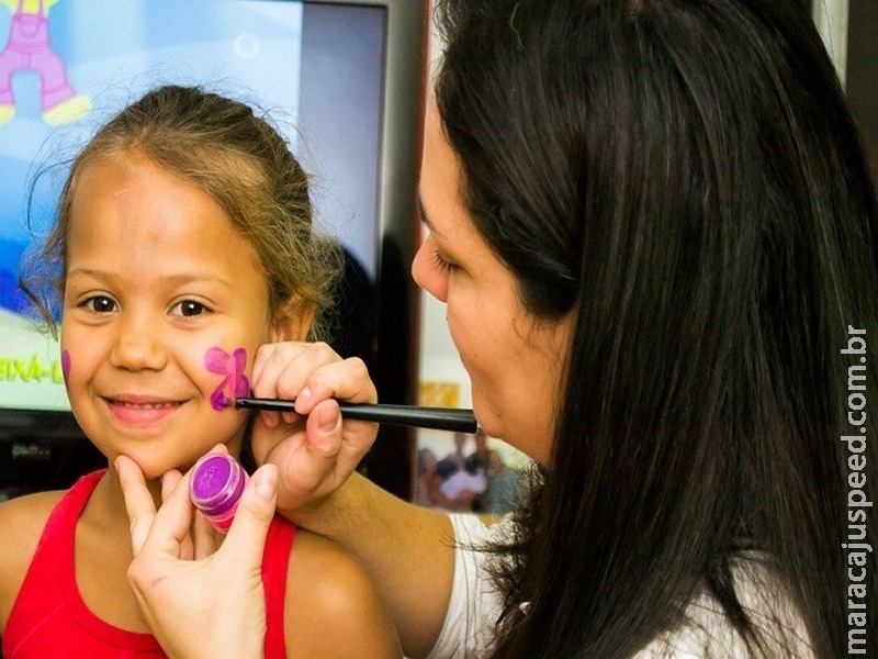 Cosméticos para crianças têm regulamentação simplificada Cosméticos para crianças têm regulamentação simplificada