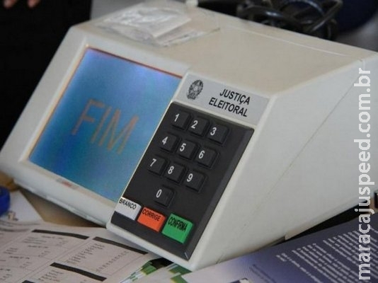 Em cerimônia, TSE lacra programas usados na urna eletrônica Em cerimônia, TSE lacra programas usados na urna eletrônica
