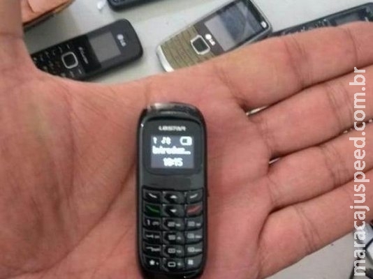 Encomenda feita por presos tinha aparelho que cabe na palma da mão