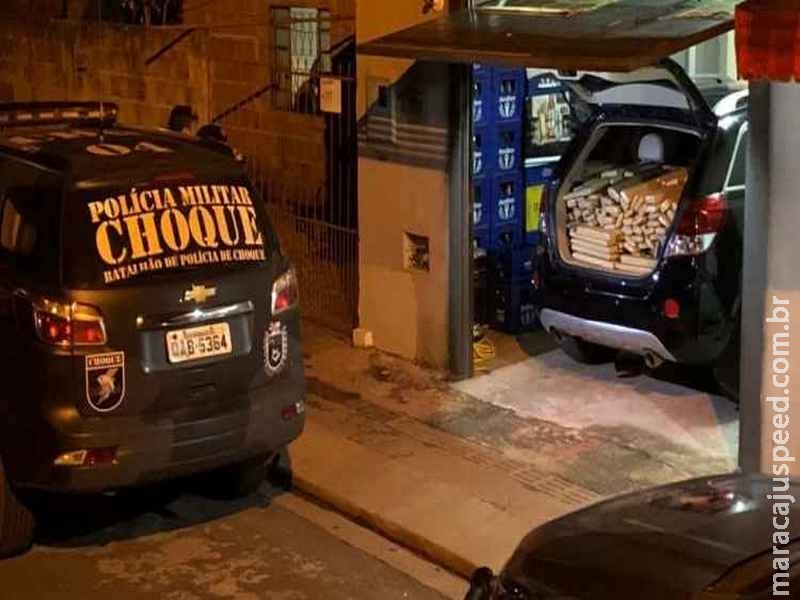 Enteado esconde mais de 300 quilos de maconha na casa de padrasto e acaba preso