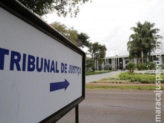 Ex-servidor do TJMS é acusado de receber dinheiro para intervir em ação Ex-servidor do TJMS é acusado de receber dinheiro para intervir em ação