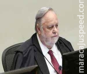 Fachin pede manifestação por conversão de prisão um dia após liberdade de réus da Vostok Fachin pede manifestação por conversão de prisão um dia após liberdade de réus da Vostok