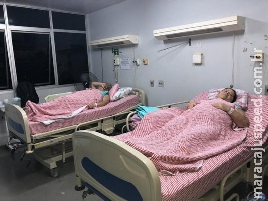 Falta material e pacientes esperam cirurgia internadas lado a lado Falta material e pacientes esperam cirurgia internadas lado a lado