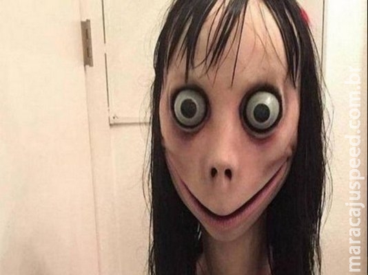 Garota de 13 anos se mutila e polícia investiga relação com desafio da ‘Boneca Momo’